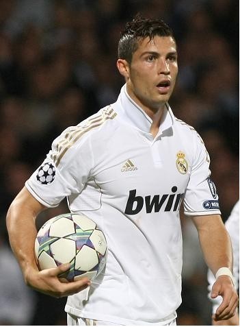 篮球NBA教练席再迎变动，多队寻求换帅